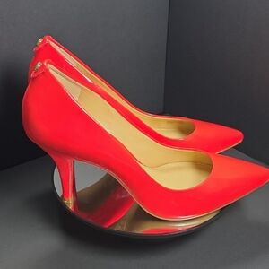 🐢 Michael Kors Coral Red Stiletto Patent Leather Size 7 heels. NWOT